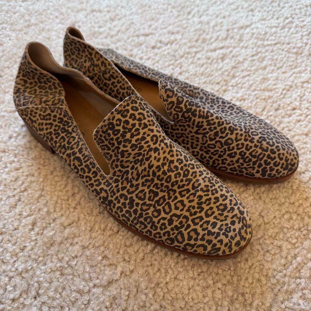 Lucky Brand Cahill Leopard Animal Leather Loafer Flats